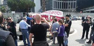 Protesta Tribunale Napoli